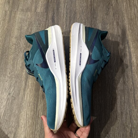 Nike Air Zoom Structure 25 Mens Size 12 Running Shoes Geode Teal DJ7883 300 main image 6
